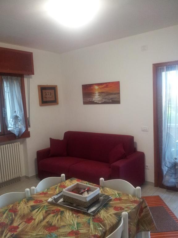 Residence La Madonnina Песк'єра-дель-Гарда Номер фото